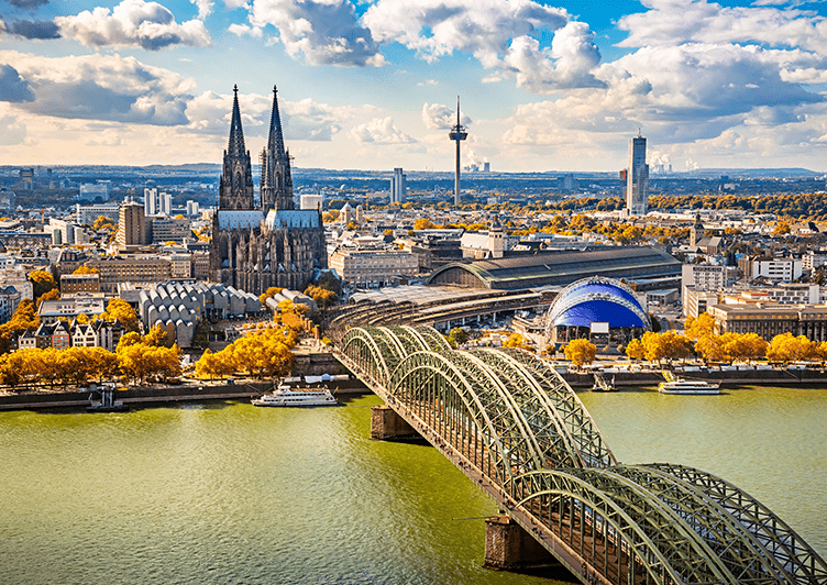 Frankfurt(Main)central station to Cologne central station